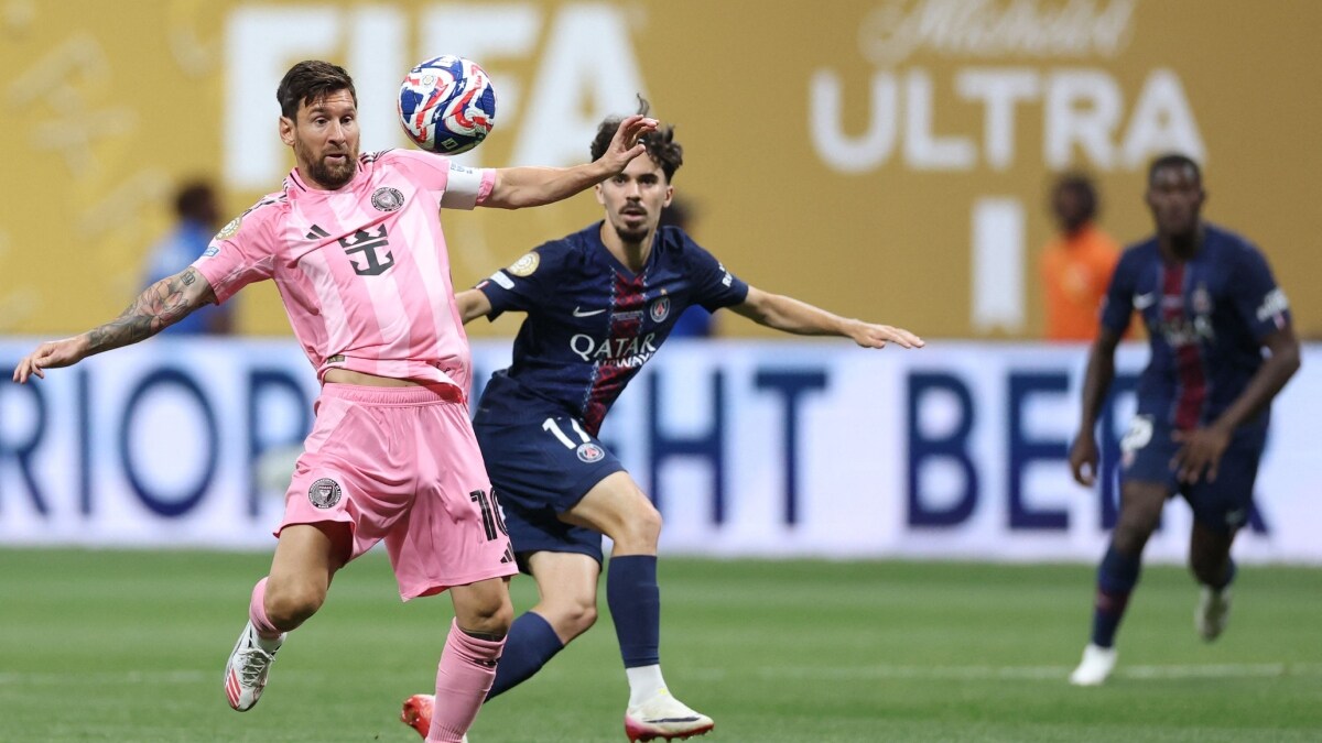 Inter Miami's Lionel Messi and Paris Saint-Germain's Vitinha fight for the ball | AFP