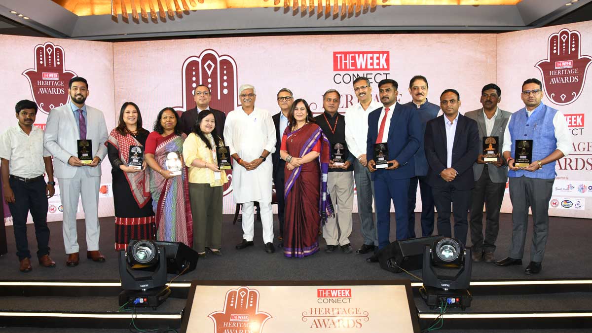 Union Tourism Minister Gajendra Singh Shekhawat with awardees at THE WEEK Heritage Awards 2025 | Sanjay Ahlawat
