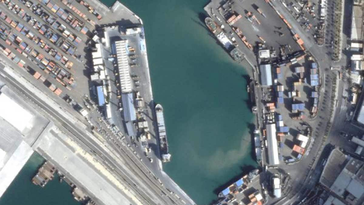 A high-resolution satellite imagery showing the location of the cargo ship Kathryn anchored in the port of Alexandria | X 
