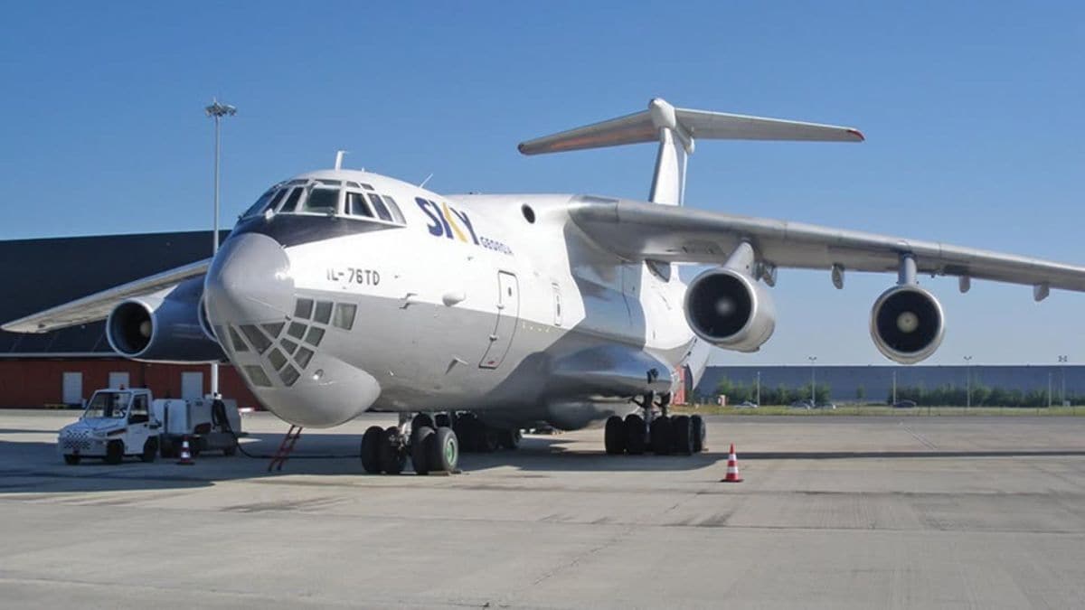 russia cargo plane - 1