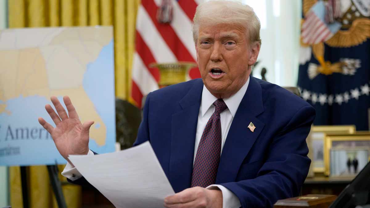 (File) US President Donald Trump speaks to reporters in the Oval Office of the White House | AP