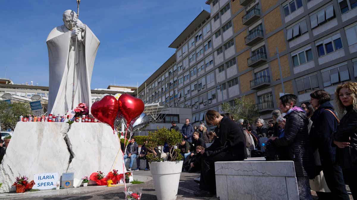 prayers-for-pope-francis-ap