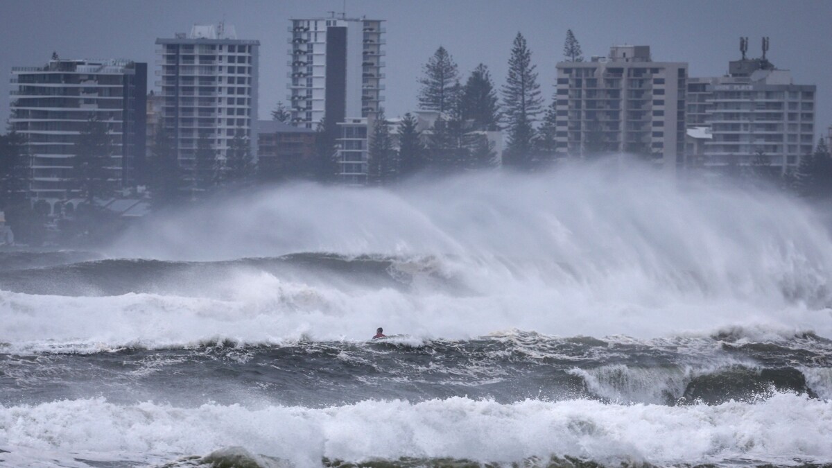 Record-breaking waves at Kirra Beach as the outer fringe of Tropical Cyclone Alfred started whipping eastern Australia | AFP
