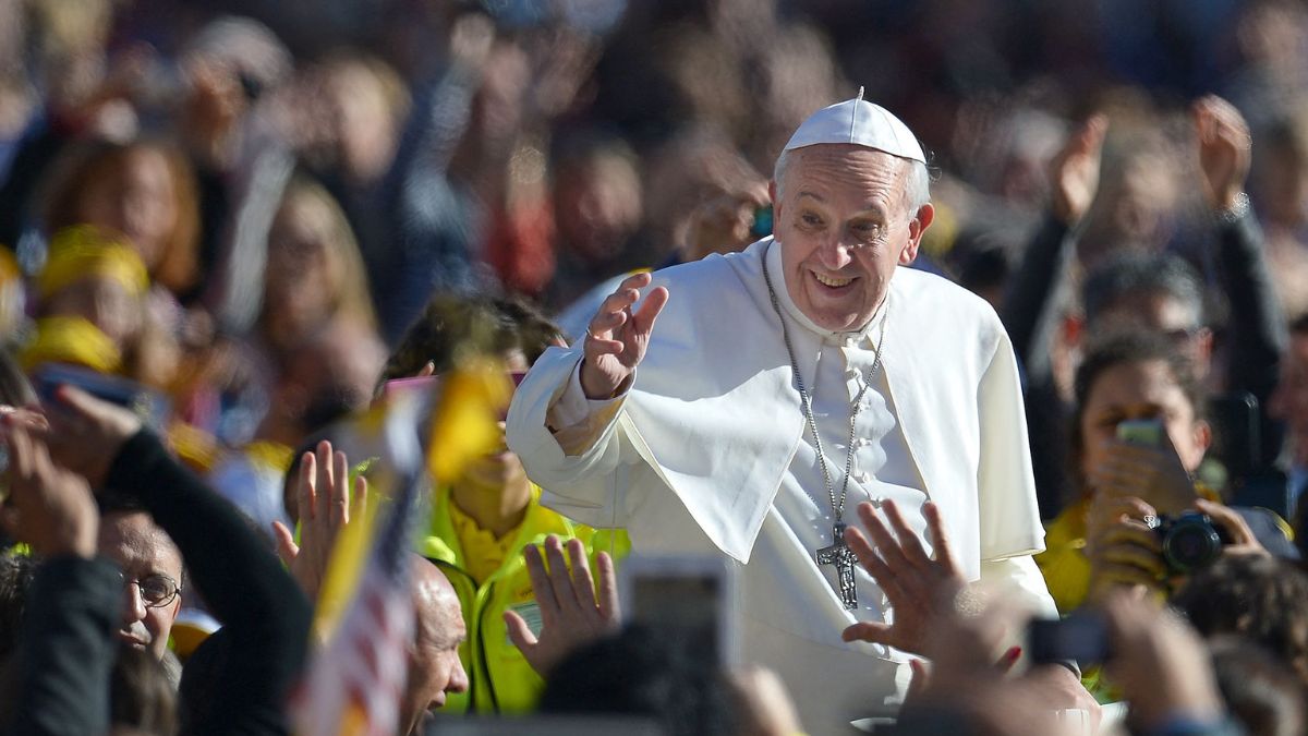 Pope Francis 2013 photo