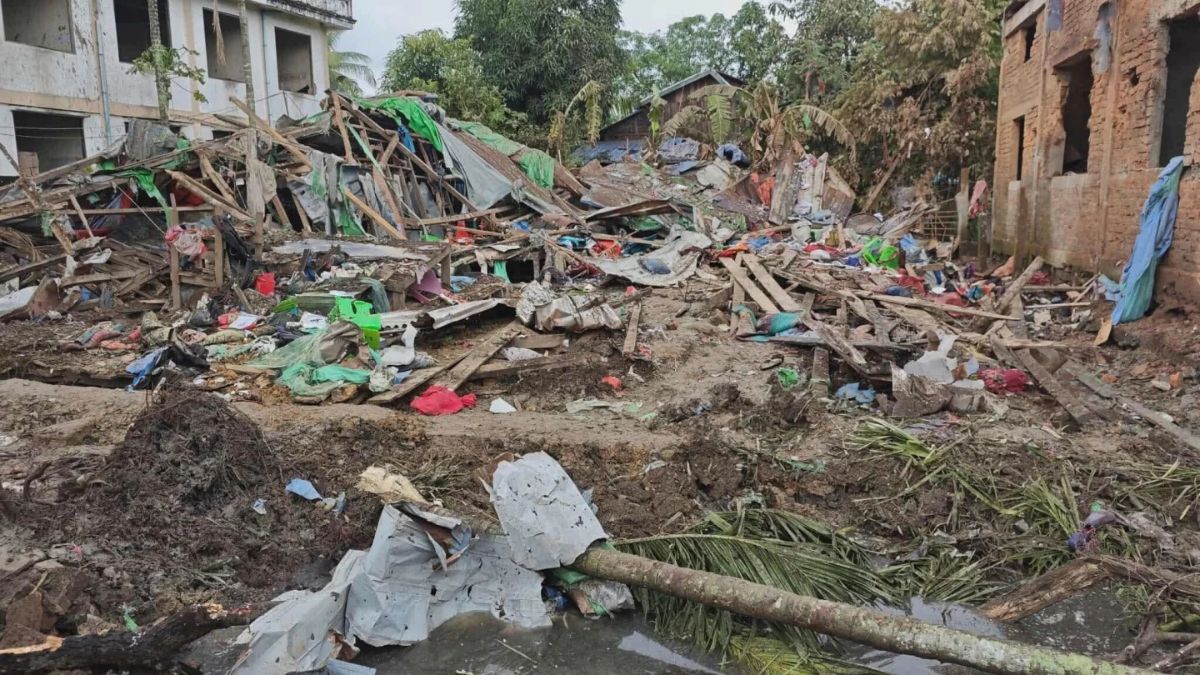 myanmarairstrike - 1