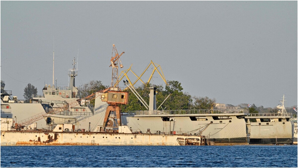 Cuban coast guard ships docked at the port of Havana | AFP