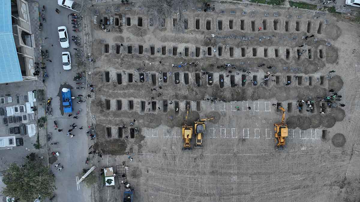 IRAN-CRISIS/SCHOOL-FUNERAL
