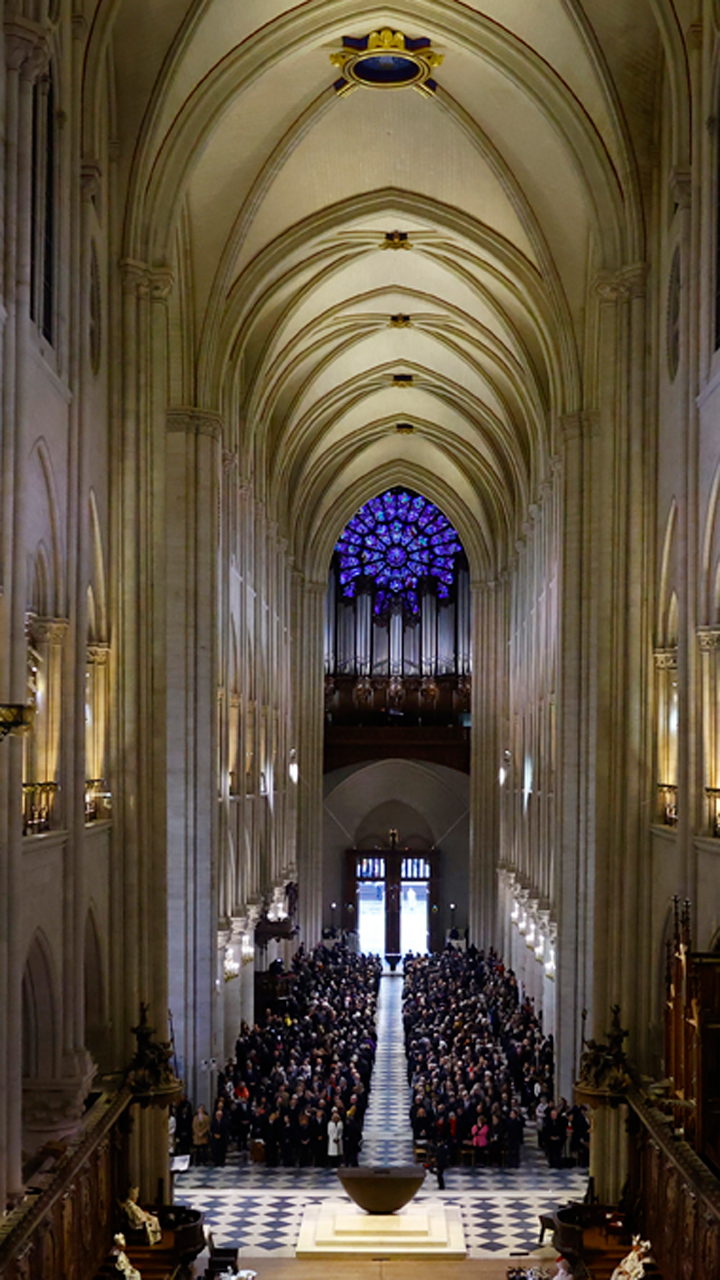 Notre Dame celebrates first mass since 2019 fire