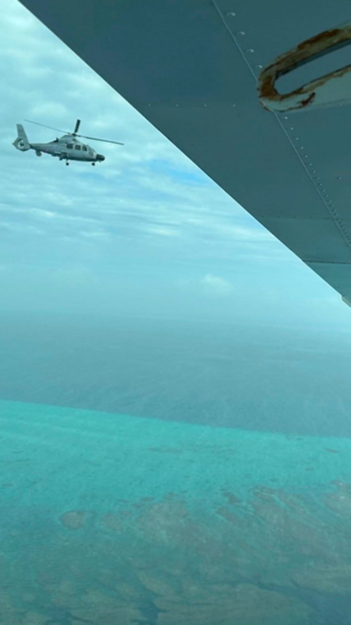 Chinese navy's dangerous maneuvers near Philippine plane in South China Sea