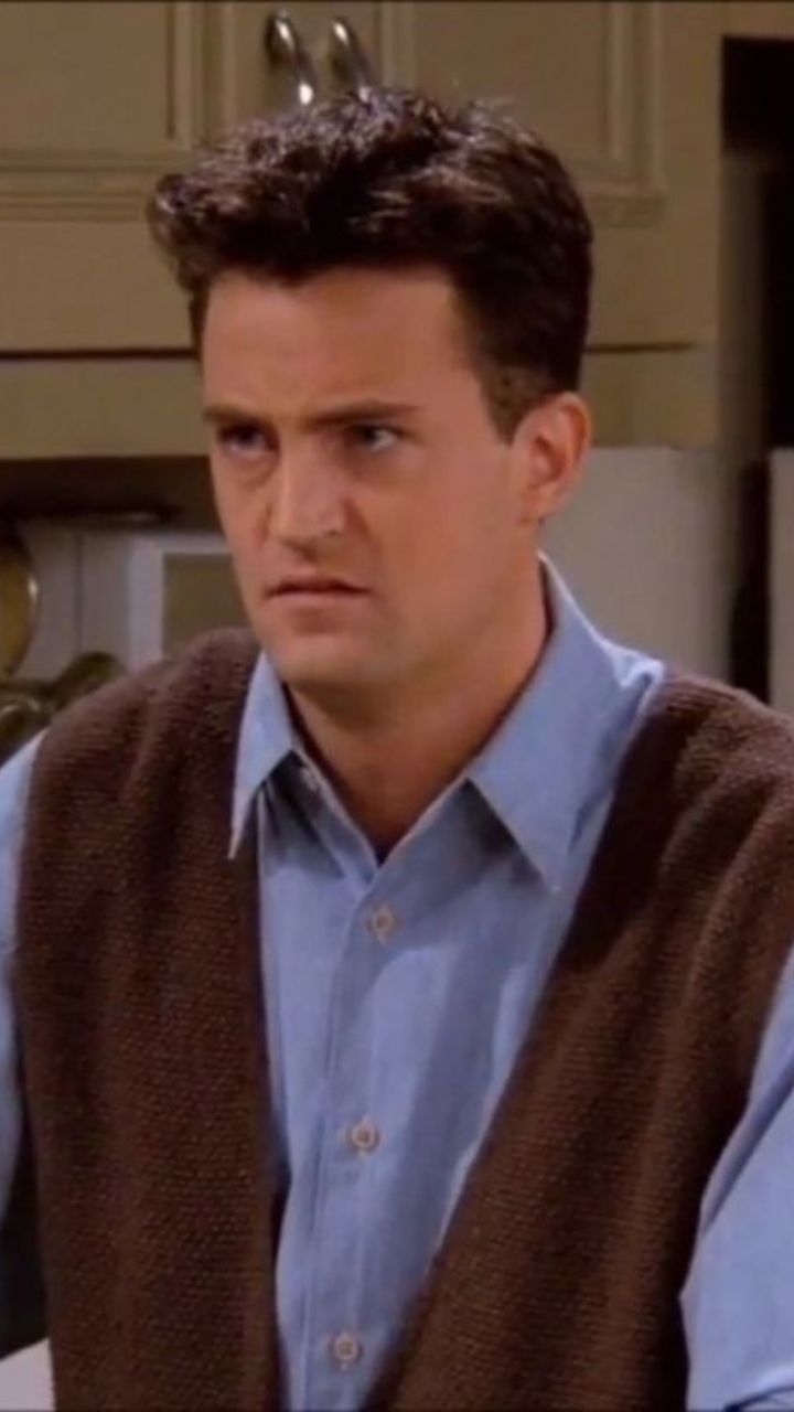 The One Where Chandler Looks Different: Matthew Perry's weight gain and loss journey in FRIENDS