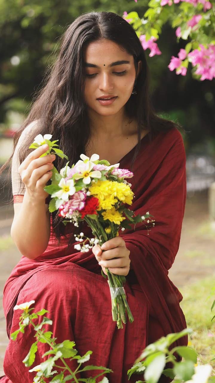 'Dragon' actress Kayadu Lohar's jaw-dropping pics will make you a fan instantly