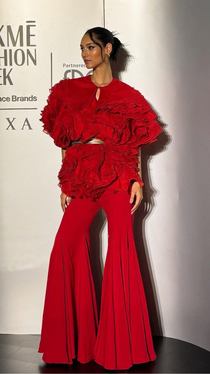 Who is Tamanna Katoch, the model who upstaged Janhvi Kapoor at the Lakmé Fashion Week?